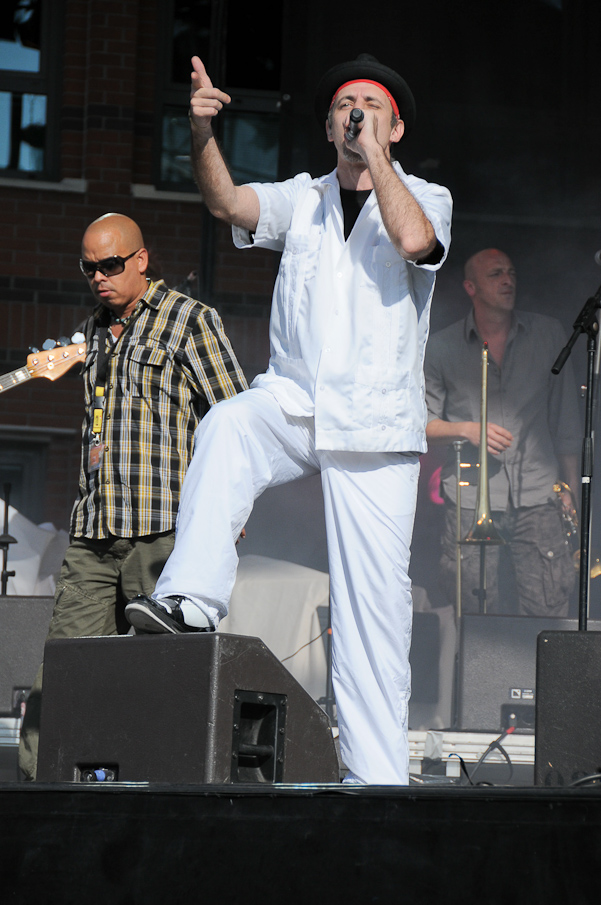 Fete de la Musique Evry 2009 - Sergent Garcia 038.jpg